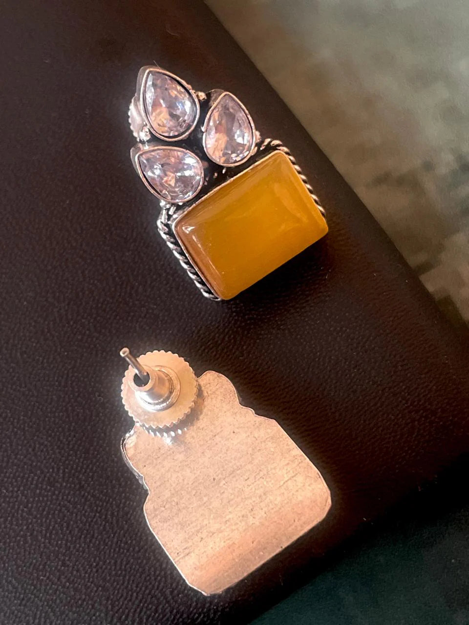 Monalisa Stone with Three stone Stud Earring