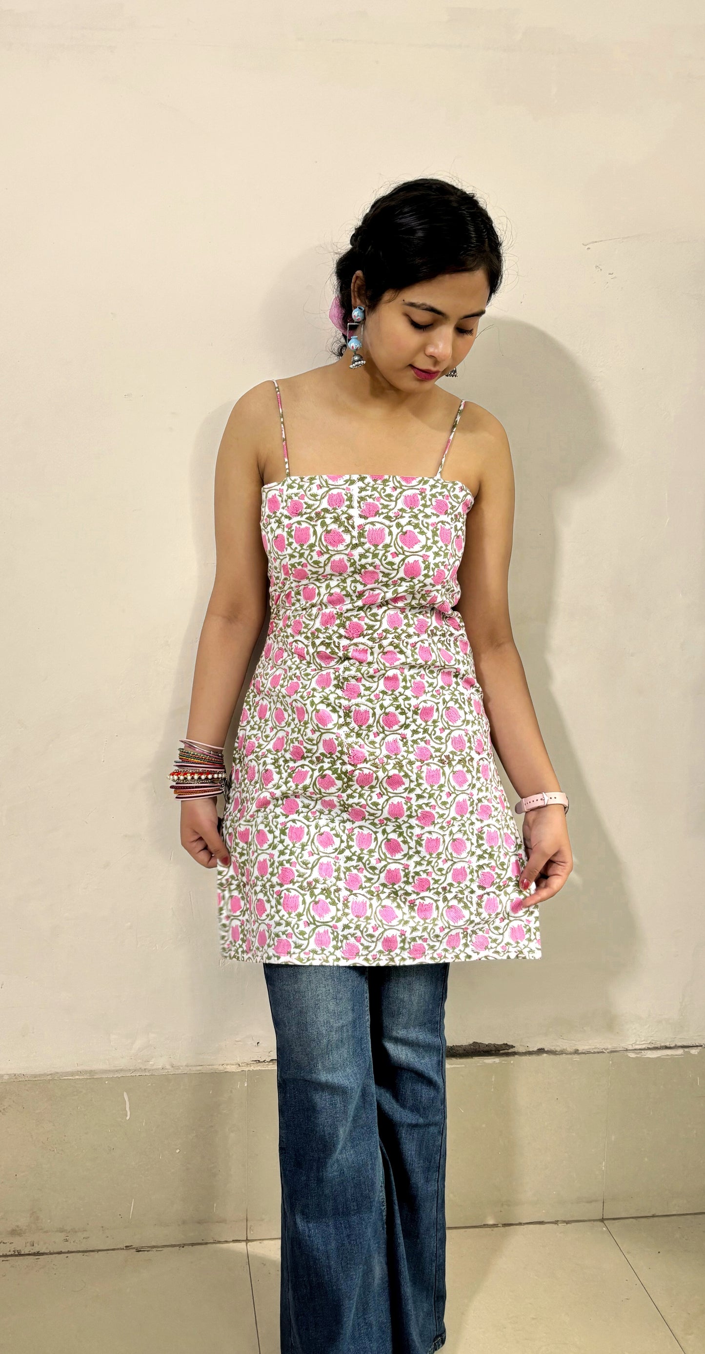 Rose Print Noodle Sleeve Kurti