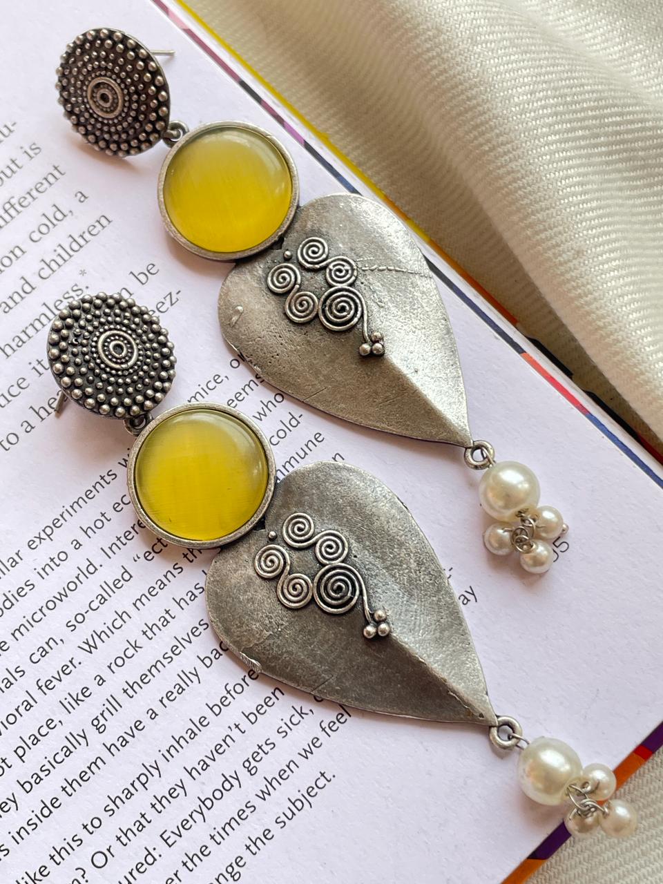 Monalisa Stone Antique Look Earring