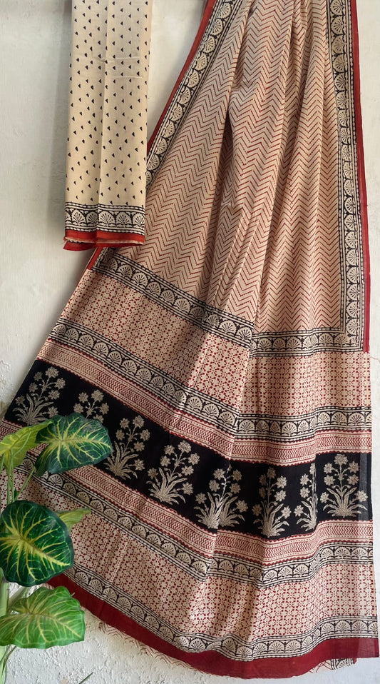 Hand Block Printed Cotton Mul Saree with Blouse
