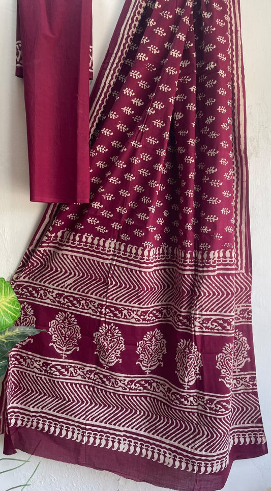 Hand Block Printed Cotton Mul Saree with Blouse