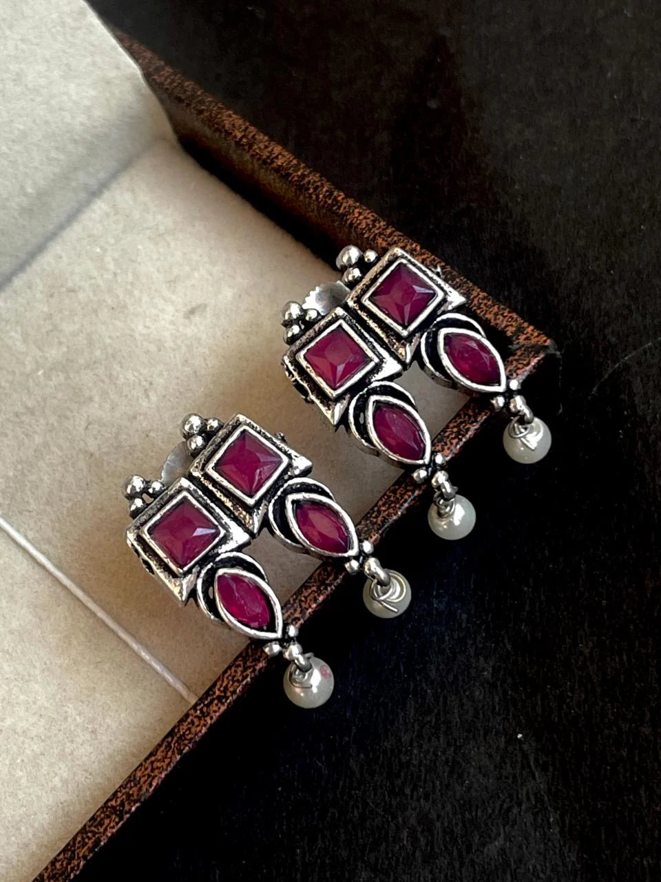 Monalisa stone Oxidized Choker with earring set