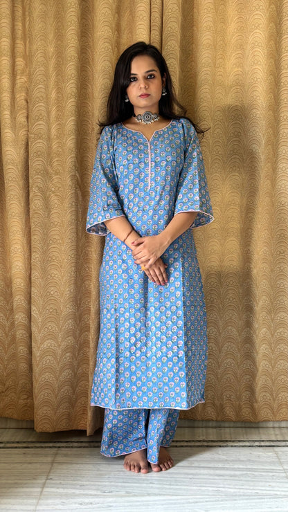 Khayal Blue Kurta Set