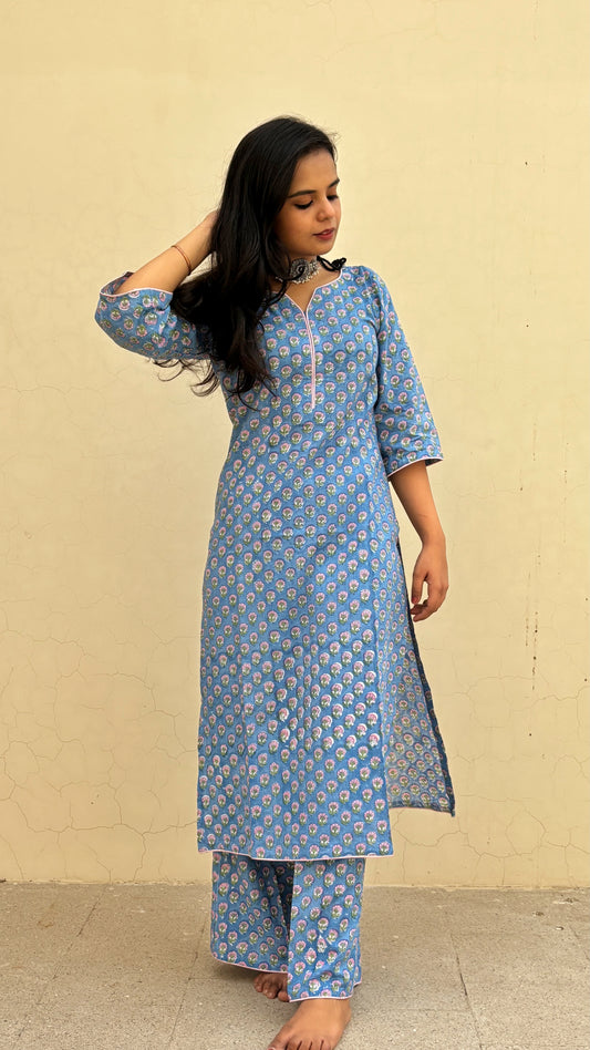Khayal Blue Kurta Set