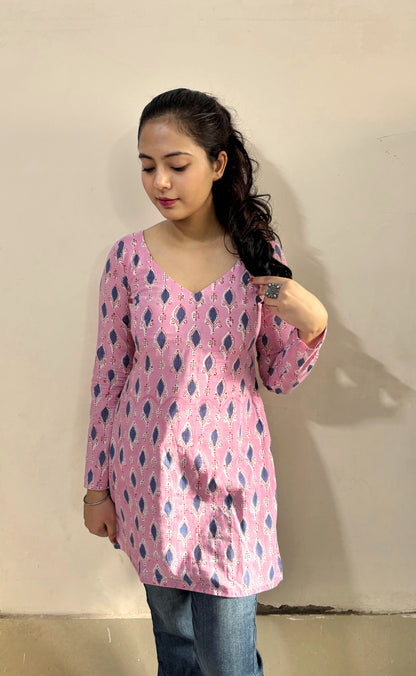 Gulaabo Full Sleeved Kurti