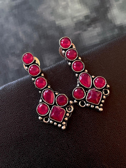 Monalisa Stone Geometrical Dangler Earring