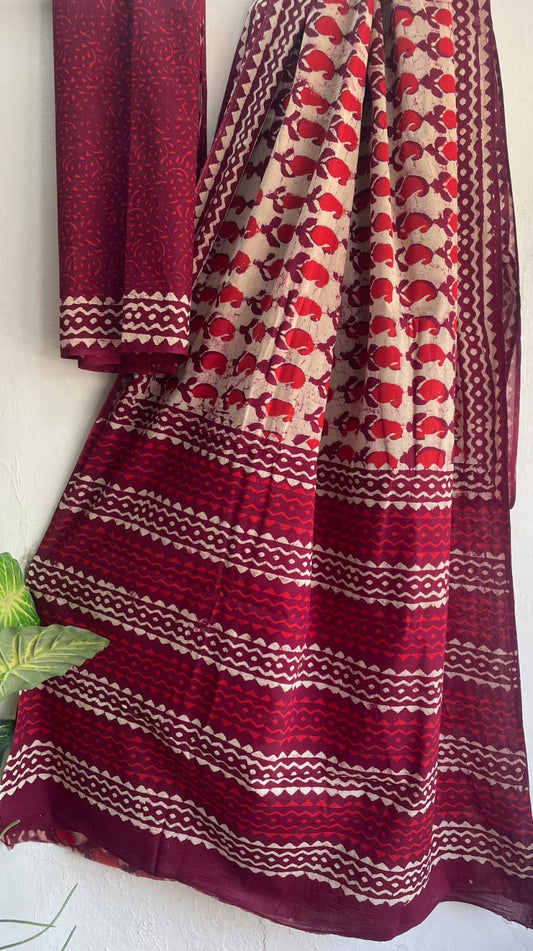 Hand Block Printed Cotton Mul Saree with Blouse