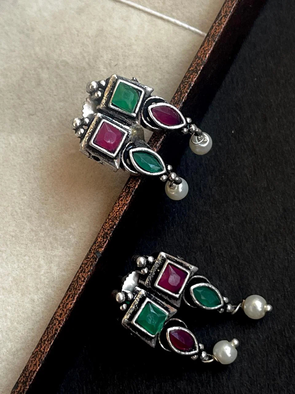 Monalisa stone Oxidized Choker with earring set
